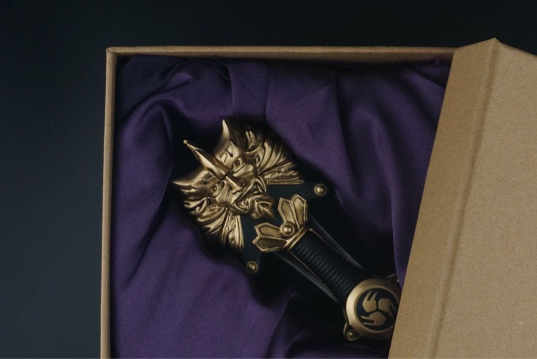 残り僅か　仮面ライダー響鬼 音叉 音角 折り畳む式 プロップスケール