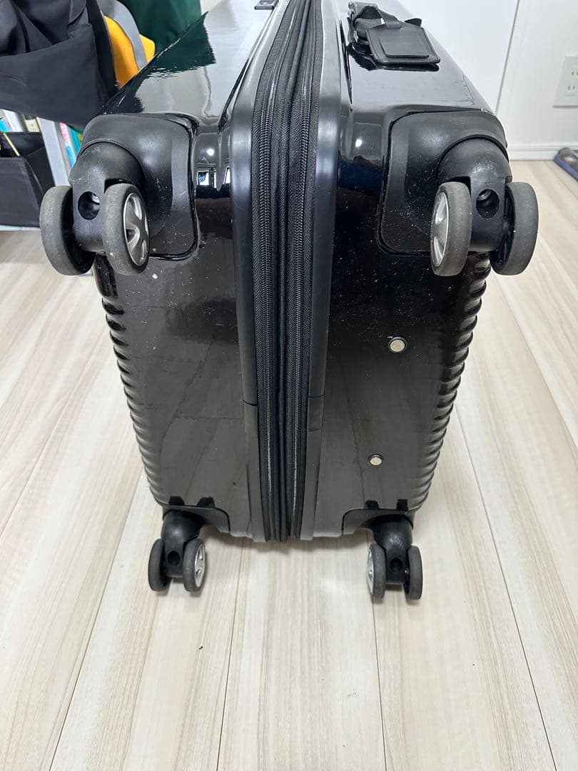 【美品】ACE キャリーケース ブラック 4輪