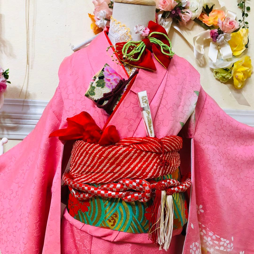 七五三7歳正絹‼️人気ピンク暈し手毬花々煌びやか際立つ⭐︎安心フルセット銘品