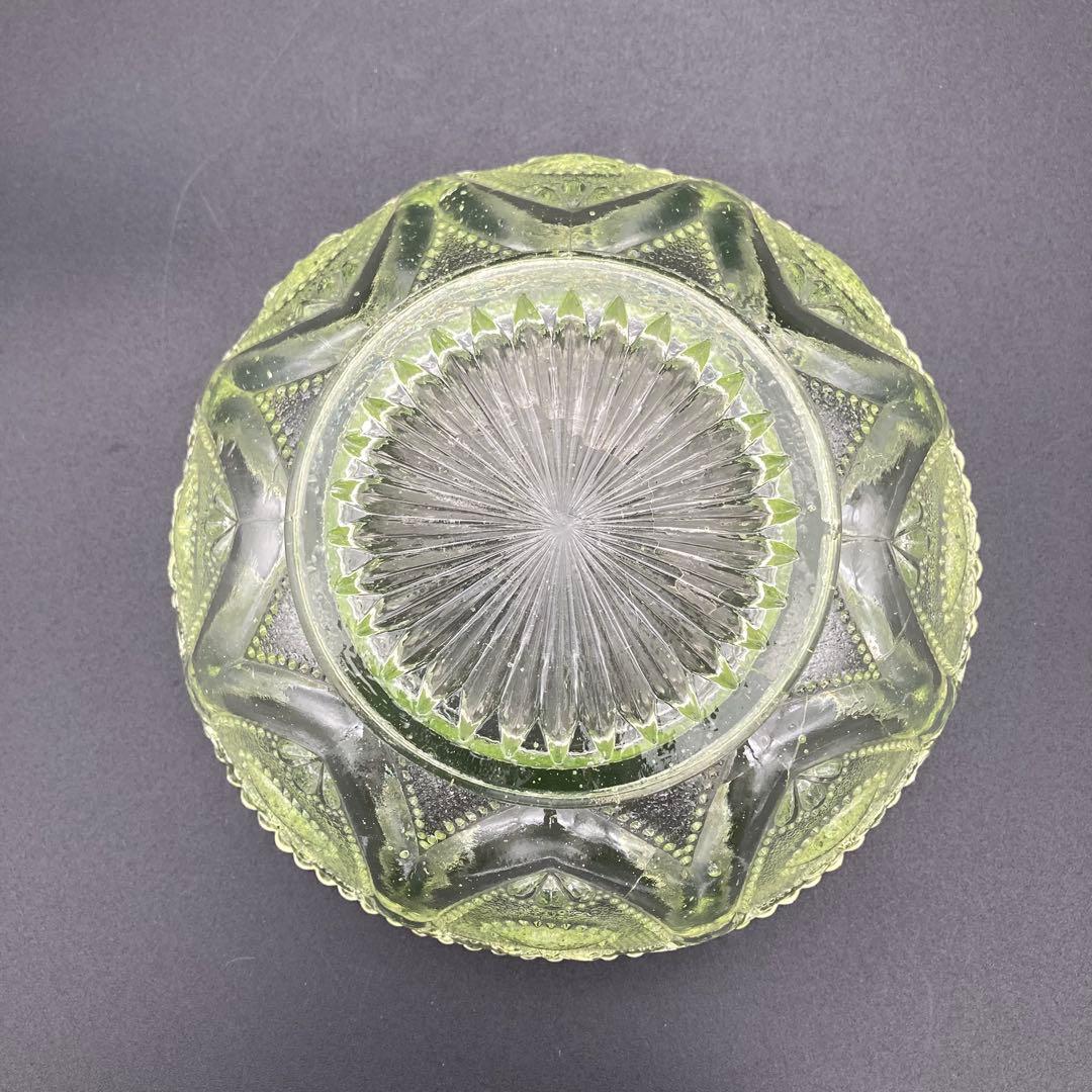 ウランガラス　鉢