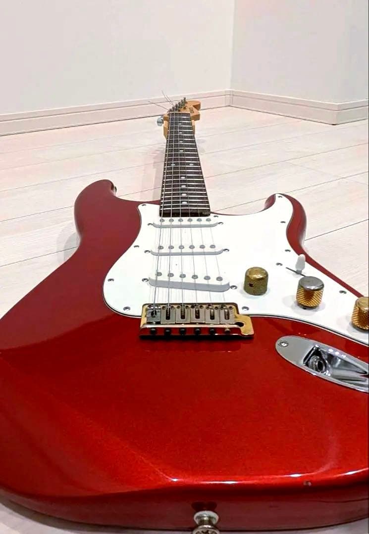 BUSKER’S BST Stratocaster Red llic