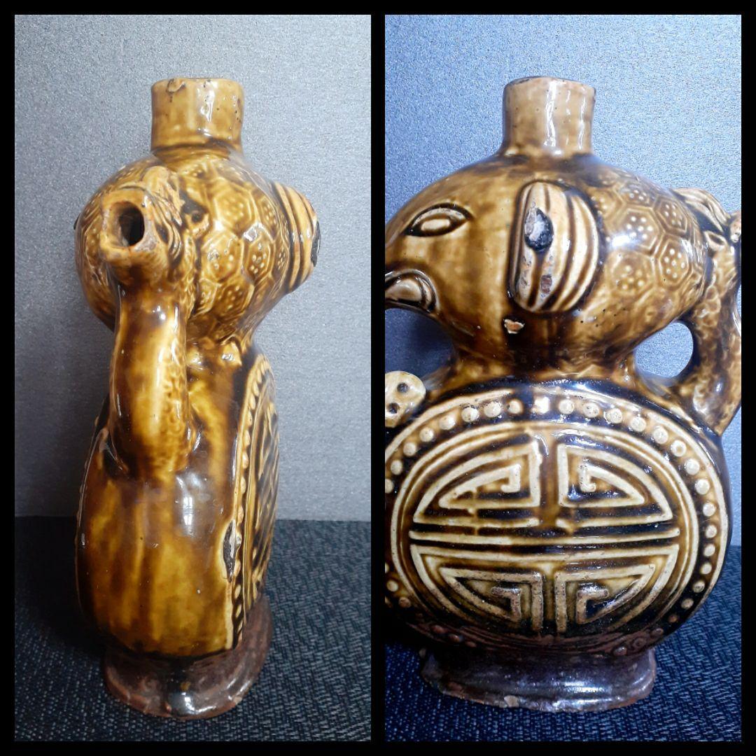 中国古美術　中国古陶磁器　古玩　明朝明代頃　磁州窯系　鉄釉　象取手　獣口　水瓶