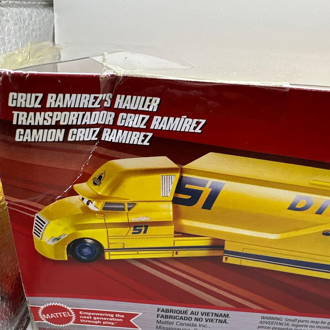 カーズ マテル CRUZ RAMIREZ'S HAULER ミニカー ピクサー