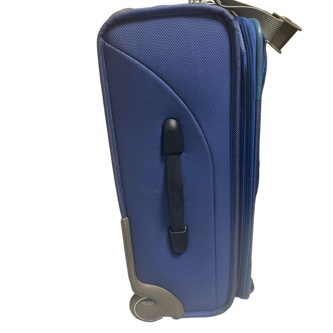 希少 TUMI 限定カラー 22インチ キャリーケース(22012IN)