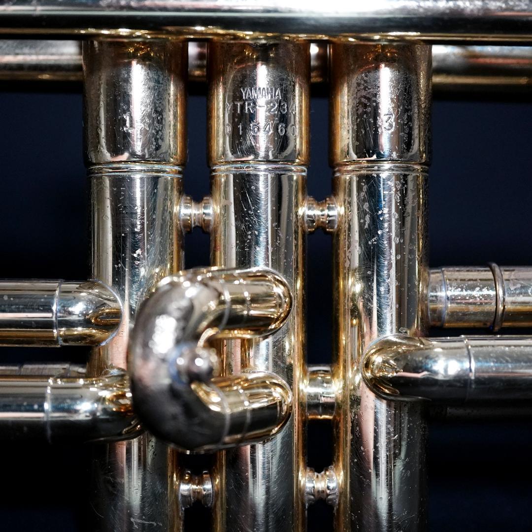 【アンラッカー】YAMAHAトランペット YTR234／マウスピース／ケース