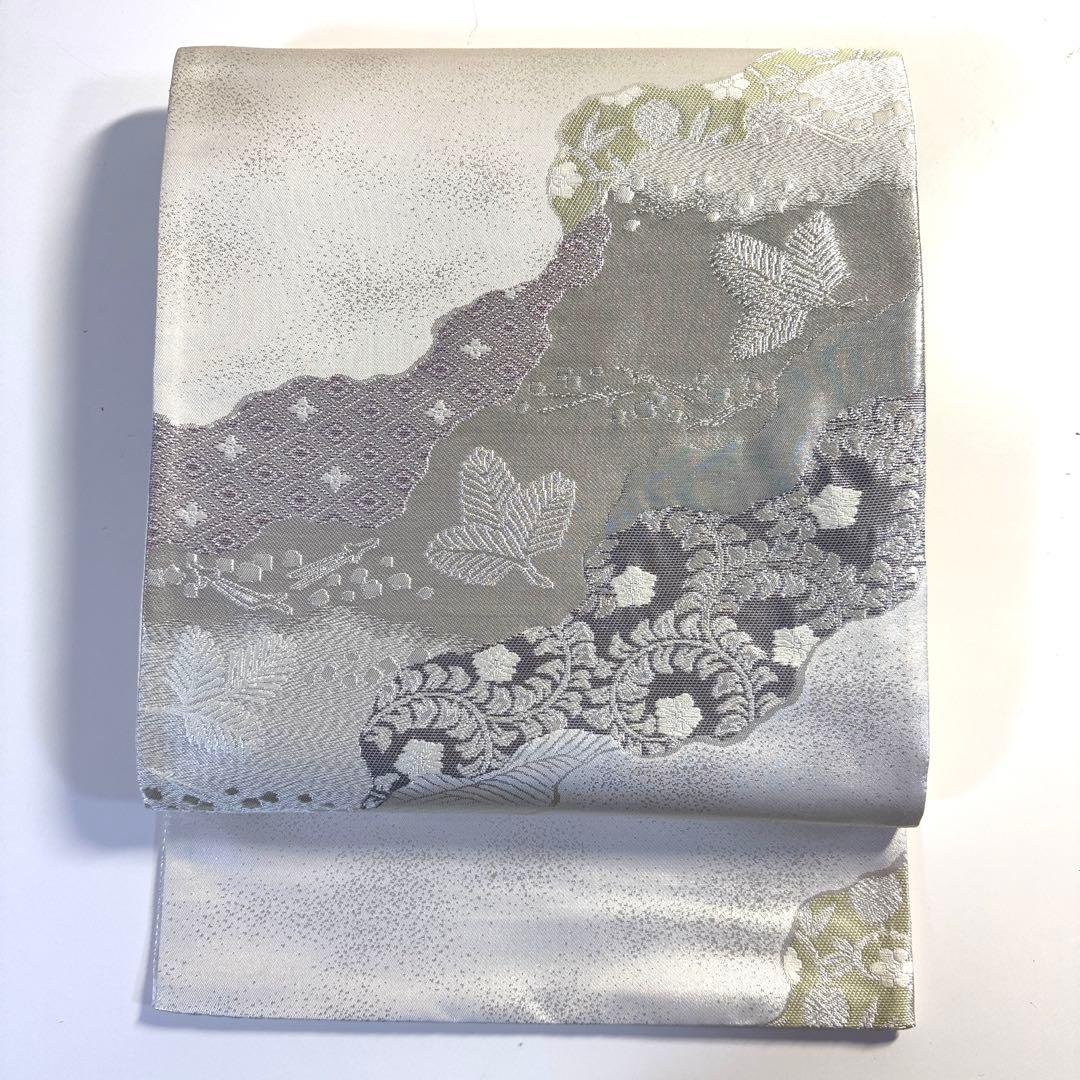 5k2956 袋帯　絹　プラチナ二丁箔　慶長道長文　銀色　白　緑　紫　花柄　和装