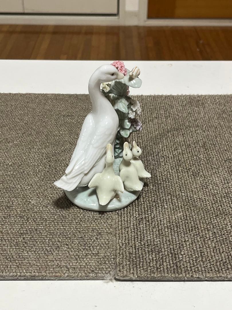 リャドロ　Lladro 陶器人形　カタツムリとアヒルたち