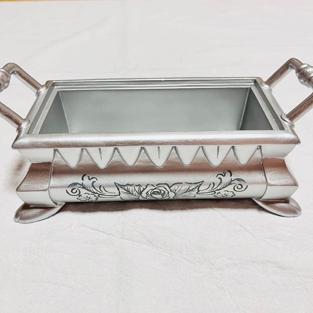 ディズニーストア　美女と野獣　コグスワース　小物入れ　フィギュア