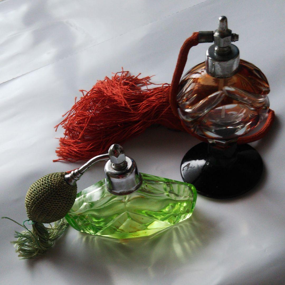 アンティークの香水瓶2点