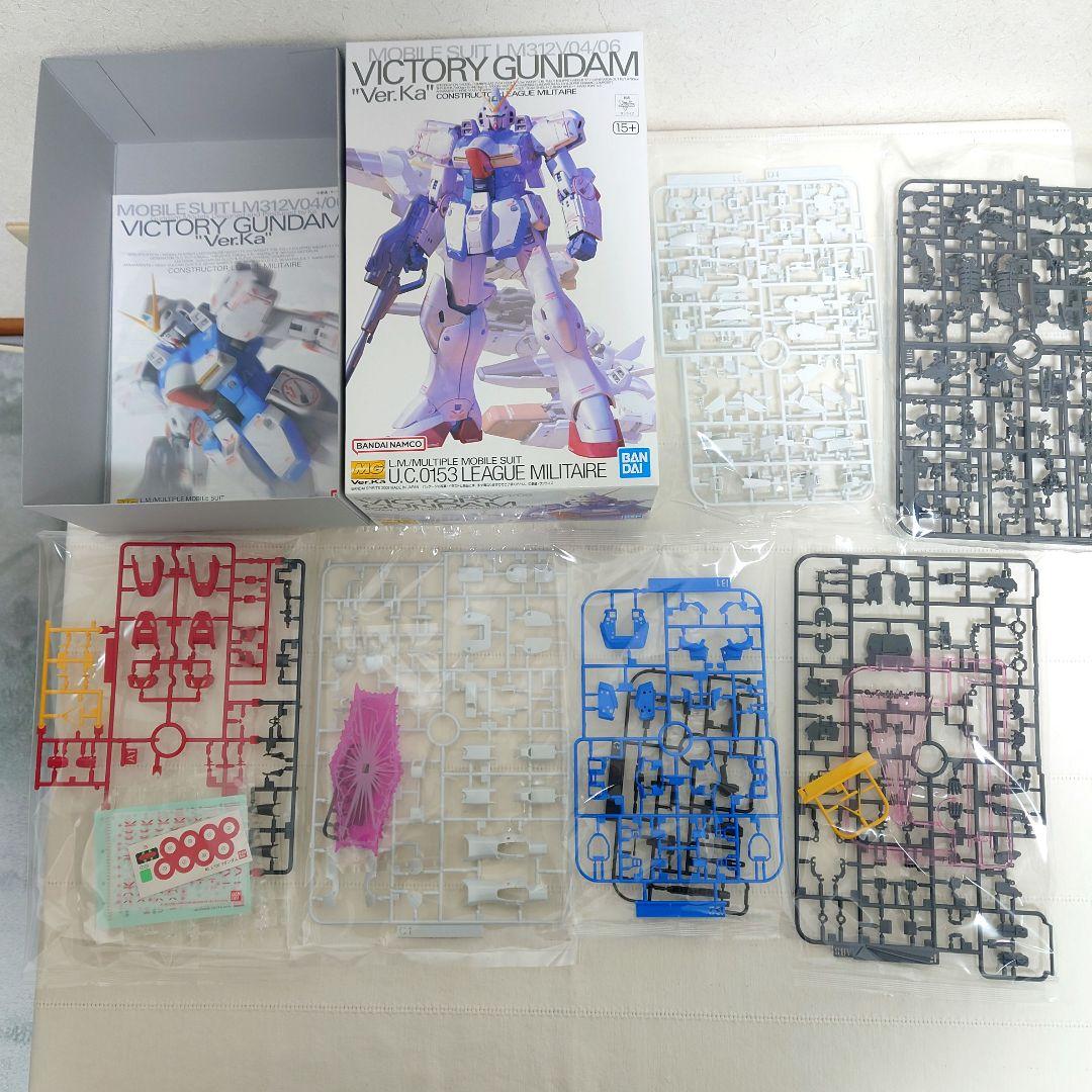 ヤ*須様 MG 1/100 Vガンダム Ver.Ka ガンプラ ヴィクトリーガン