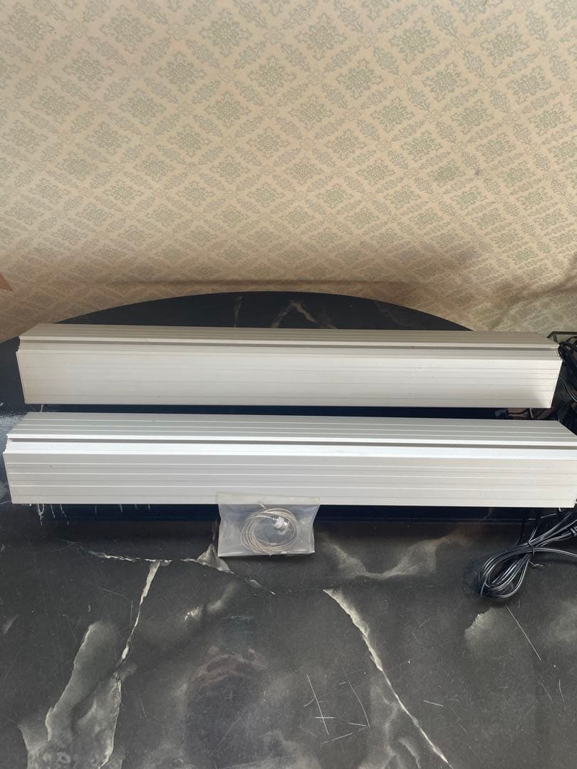 アクロ　トライアングル　グロウ　LEDライト 60cm 用 2本セット