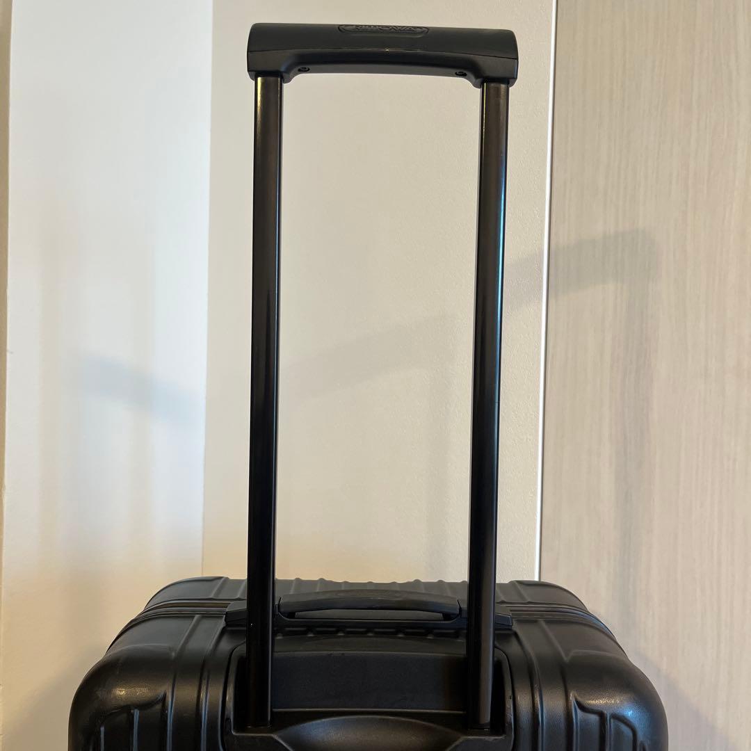 RIMOWA リモワ　サルサ　ブラック63L 4輪