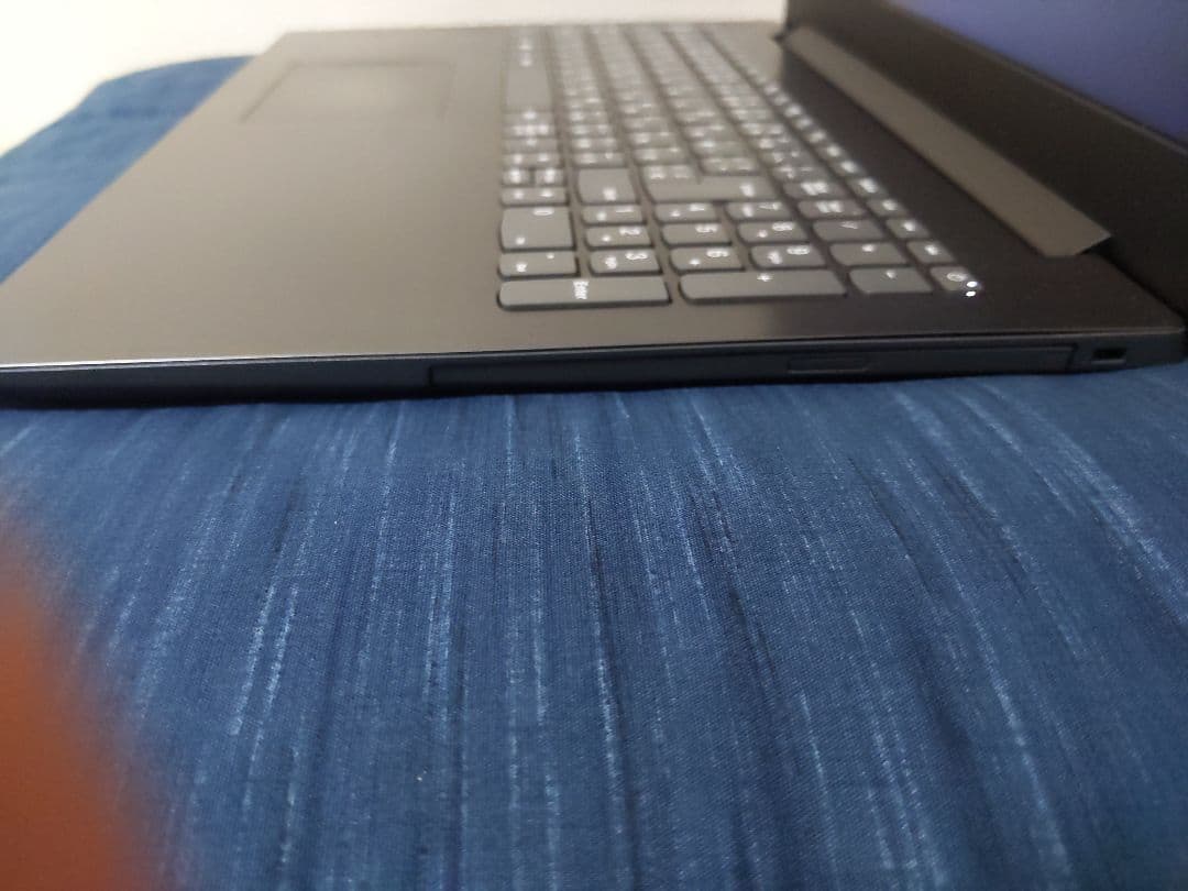 Lenovo ideapad 320 メモリ8GB(注意：ストレージなし)