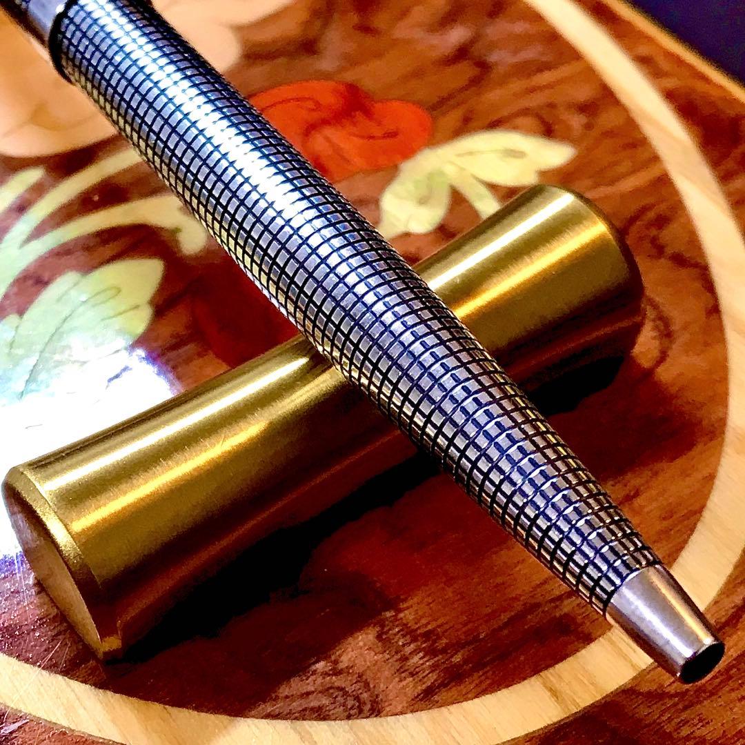 ☆お勧め☆パーカースターリング シルバーボールペン （ジェットストリーム)替芯付