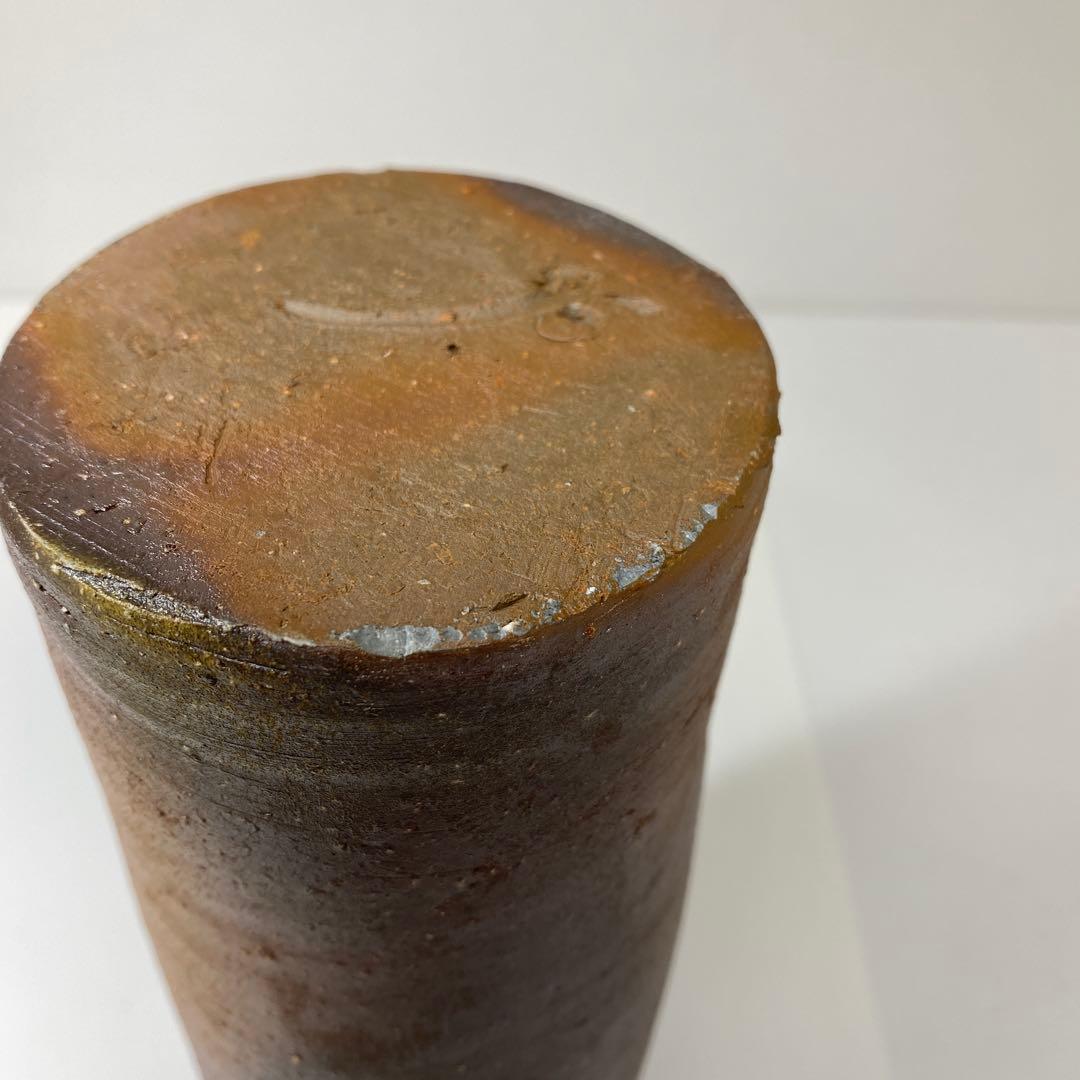 藤原啓　備前筒花入C 共箱　高さ約21.5㎝　タエサ　東さ7-0609②