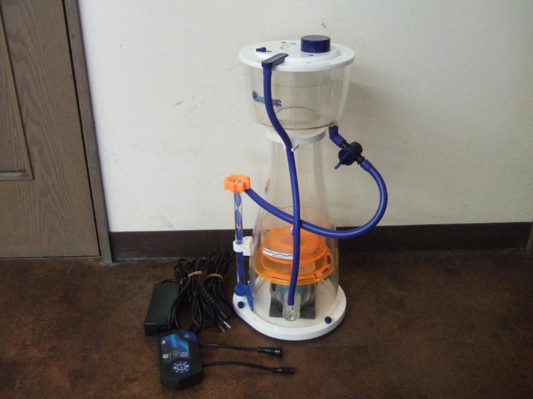 bj74　プロテインスキマー ➕ポンプ