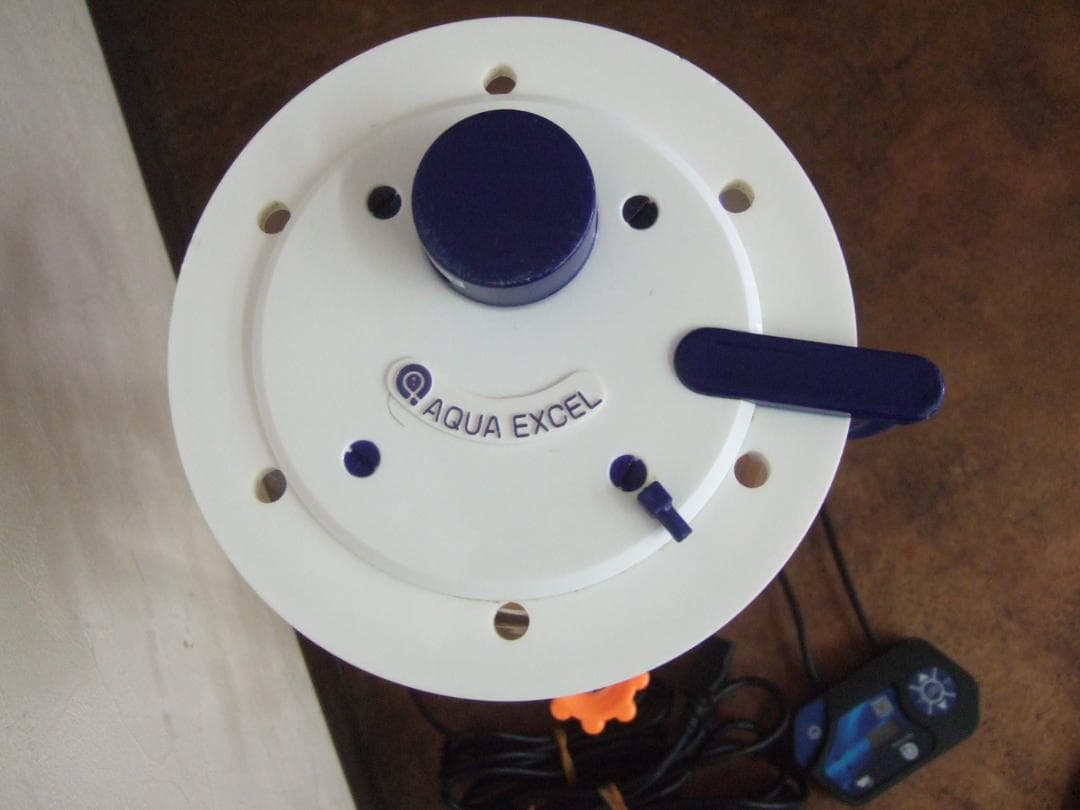 bj74　プロテインスキマー ➕ポンプ