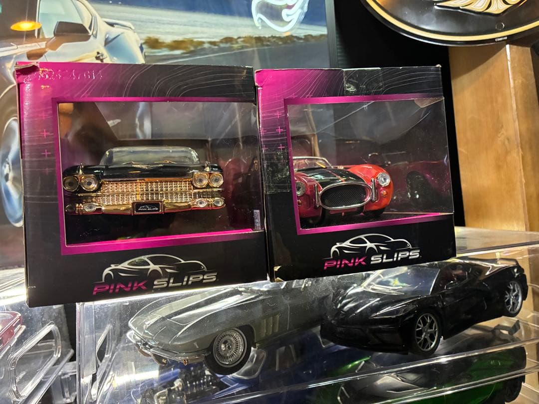 Jada PINK SLIPS 1/24キャデラック&コブラ　セット