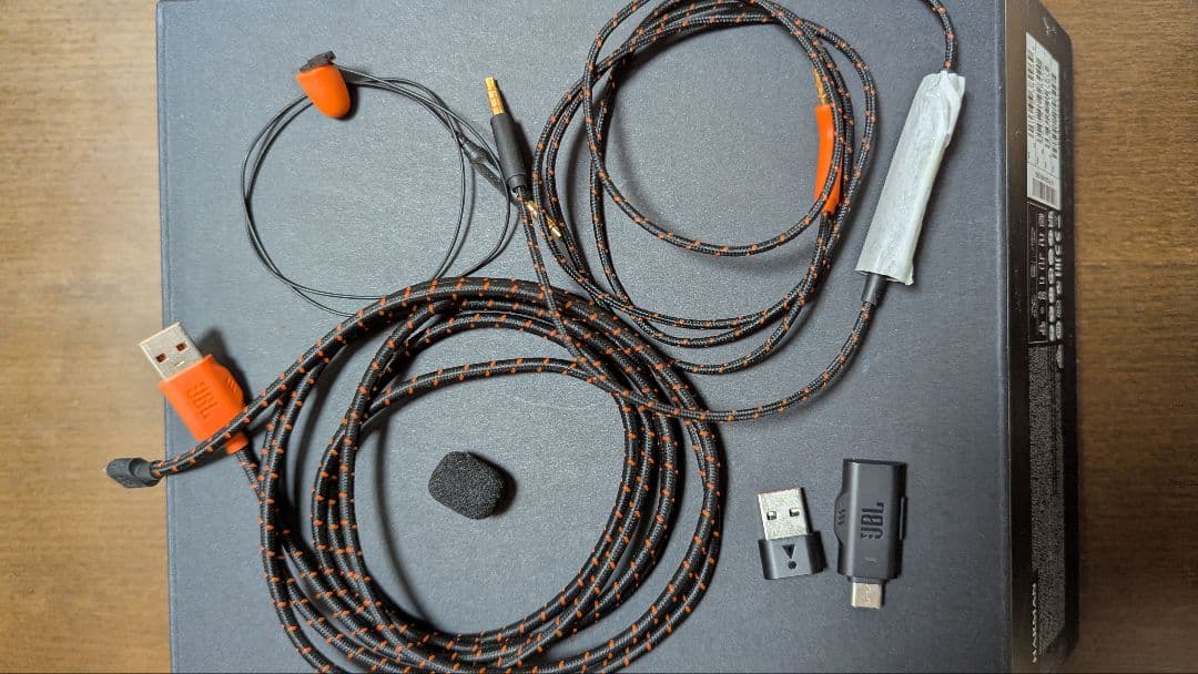 JBL Quantum 910 ワイヤレスゲーミングヘッドセット