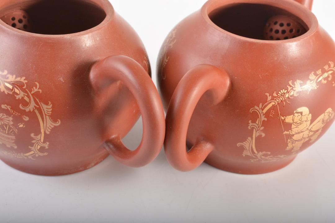 中国　洪星紫砂　朱泥　金彩山水人物文　急須　茶壷　箱付　C　6008