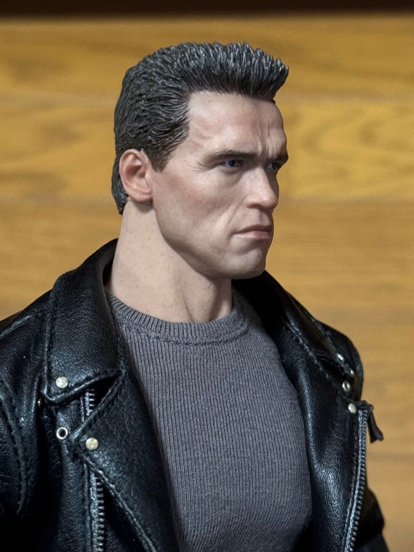 ターミネーター２T-800 フィギュア ホットトイズ製