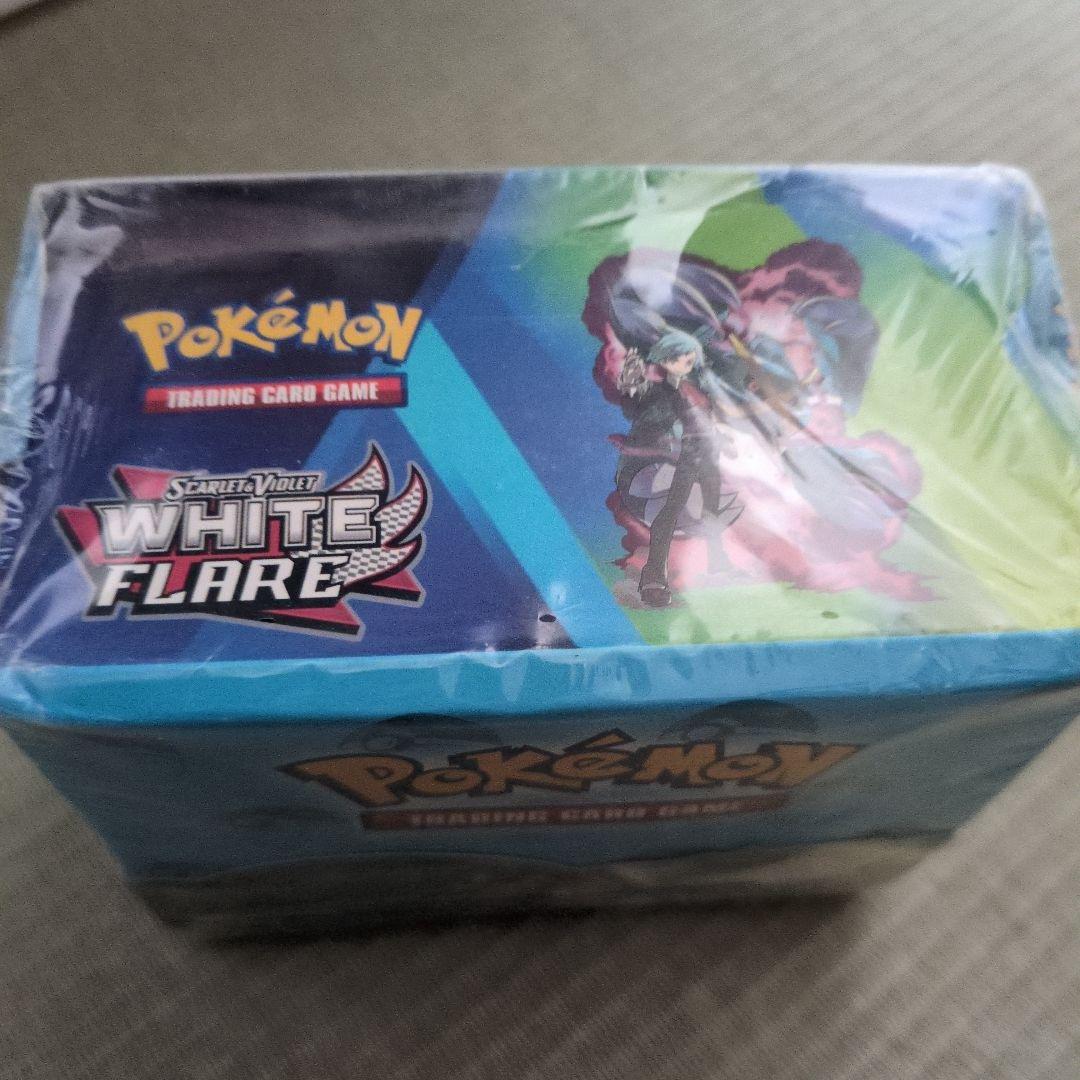 ポケカ海外ボックス