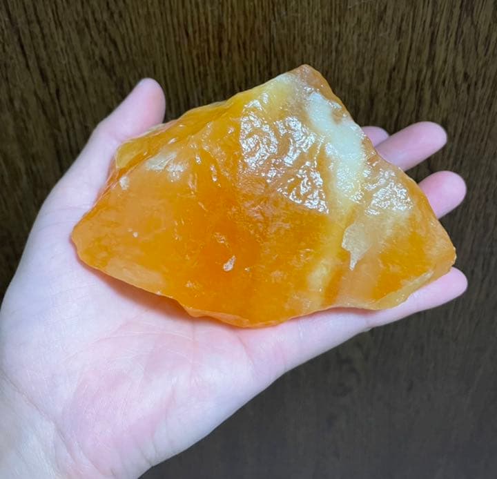 オレンジカルサイト(原石)