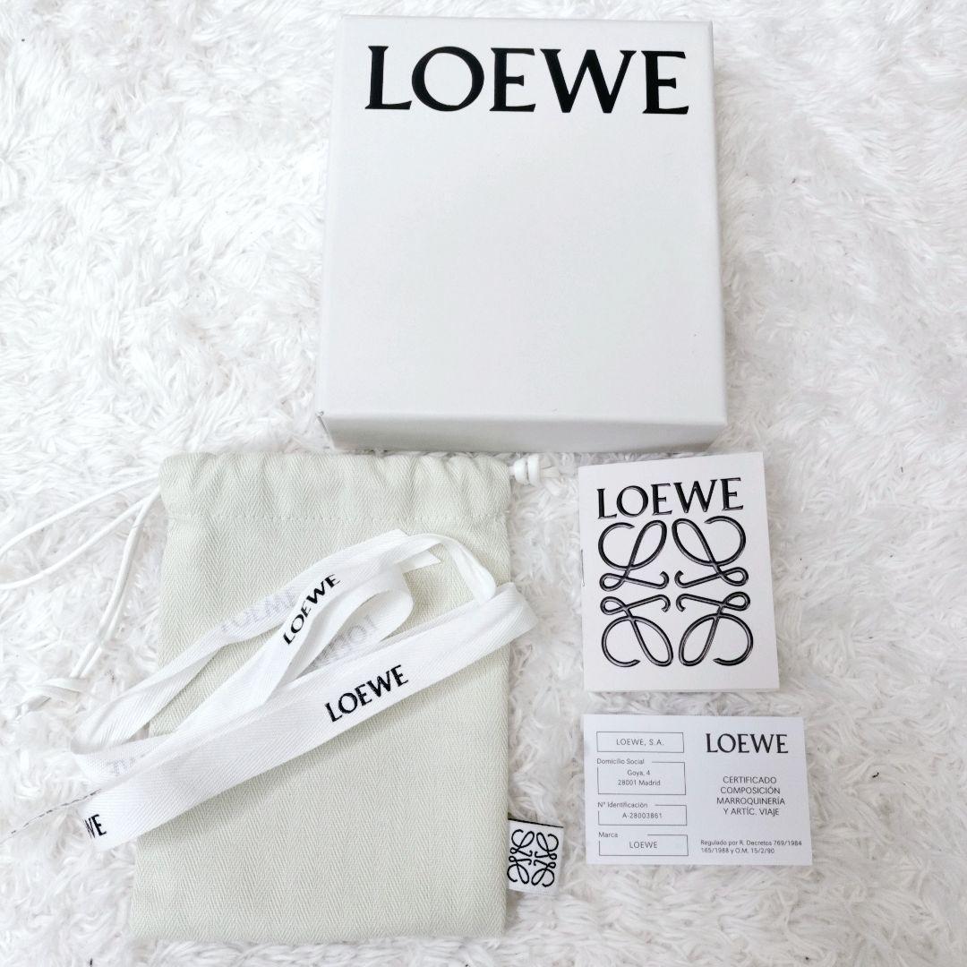 美品✨ロエべ　三つ折り財布　バーティカルウォレット　スモール　ローズマリー　タン