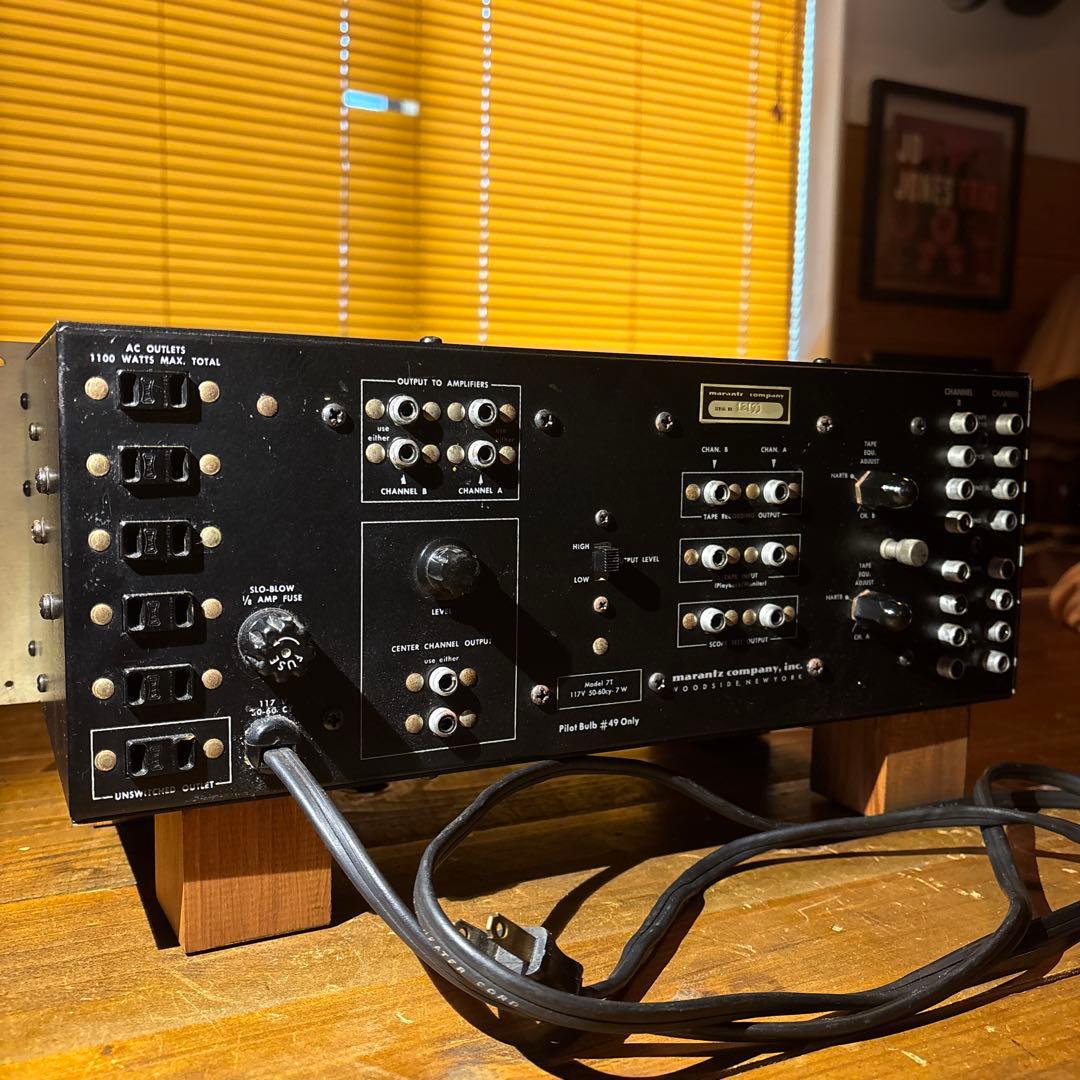 マランツ#7T極上美品プリアンプウッドケース付きます。