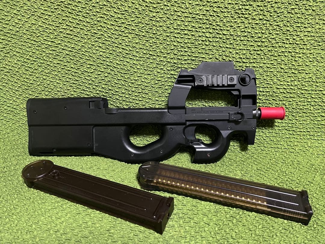 期間限定特価　東京マルイ エアガン P90 18歳以上HOPUP電動ガン