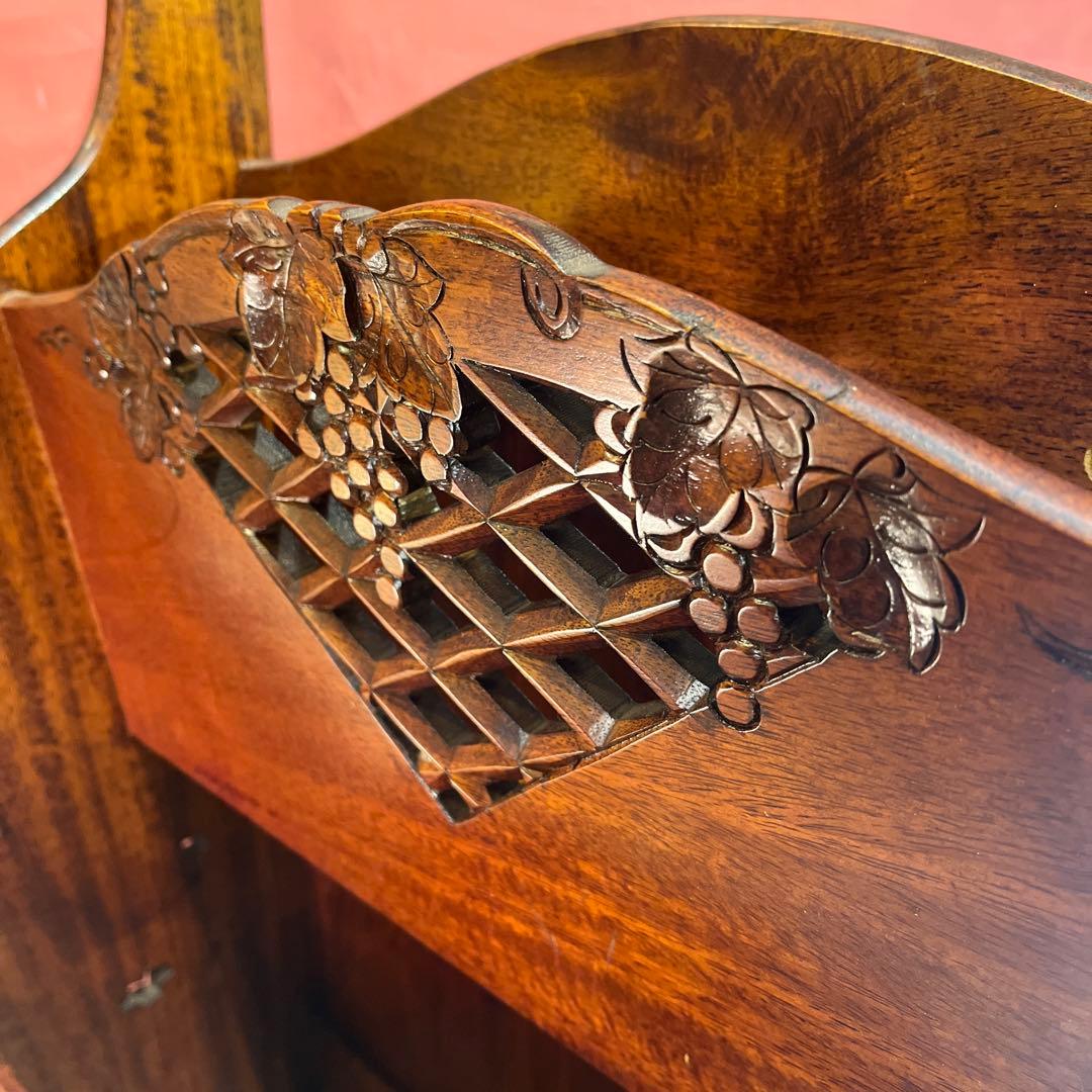 ツンデレ 希少美品　アンティークPT 吉川 葡萄園 カービング２段ラック棚