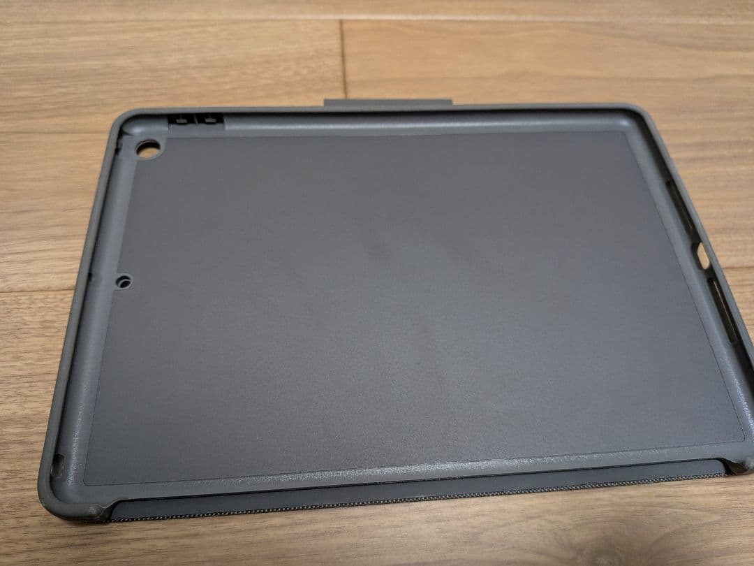 ᕱ⑅︎ᕱ\"ミミ　Logicool combo touch iPad 第7〜