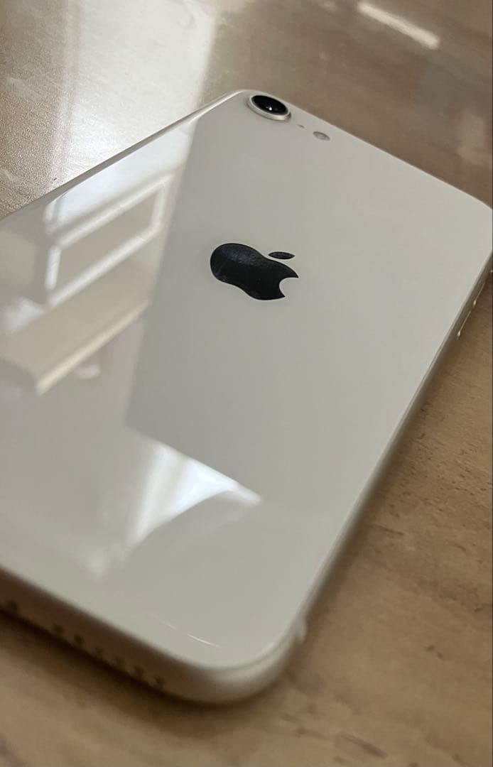 iPhoneSE第3世代SIMフリー　アイフェイスカバーセット　最終価格