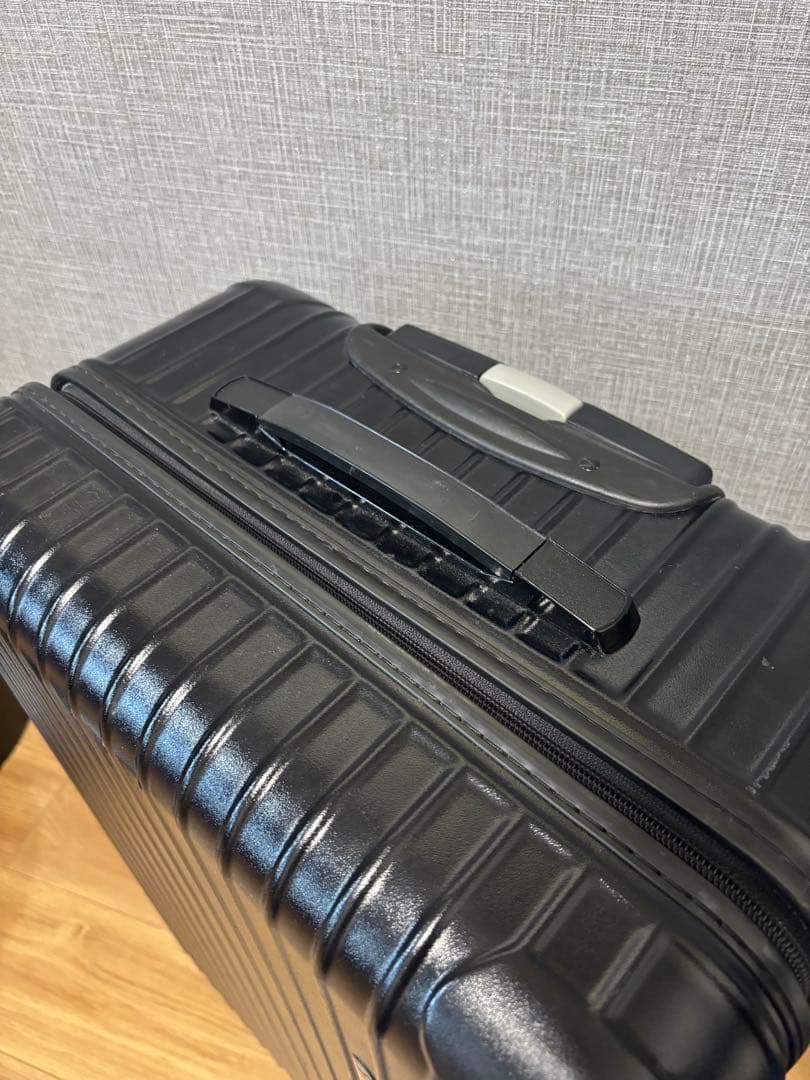 リモワ　スーツケース　旧サルサ　63リットル　2輪