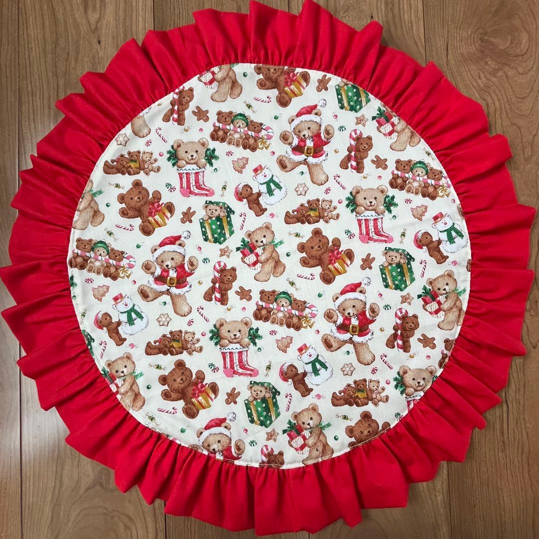 1223.カフェマットM56　赤クリスマス　リバーシブル　ハンドメイド　犬犬服