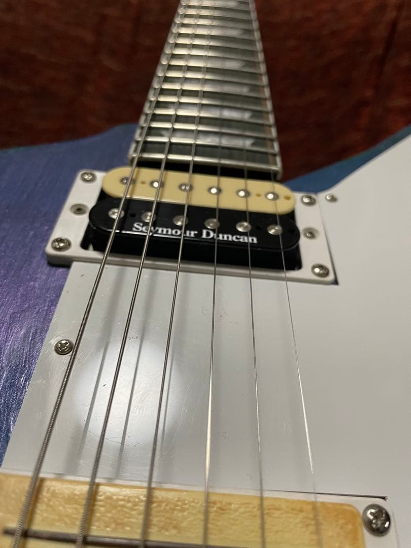 エクスプローラ　エルボーカット　コンポーネント　エレキギター