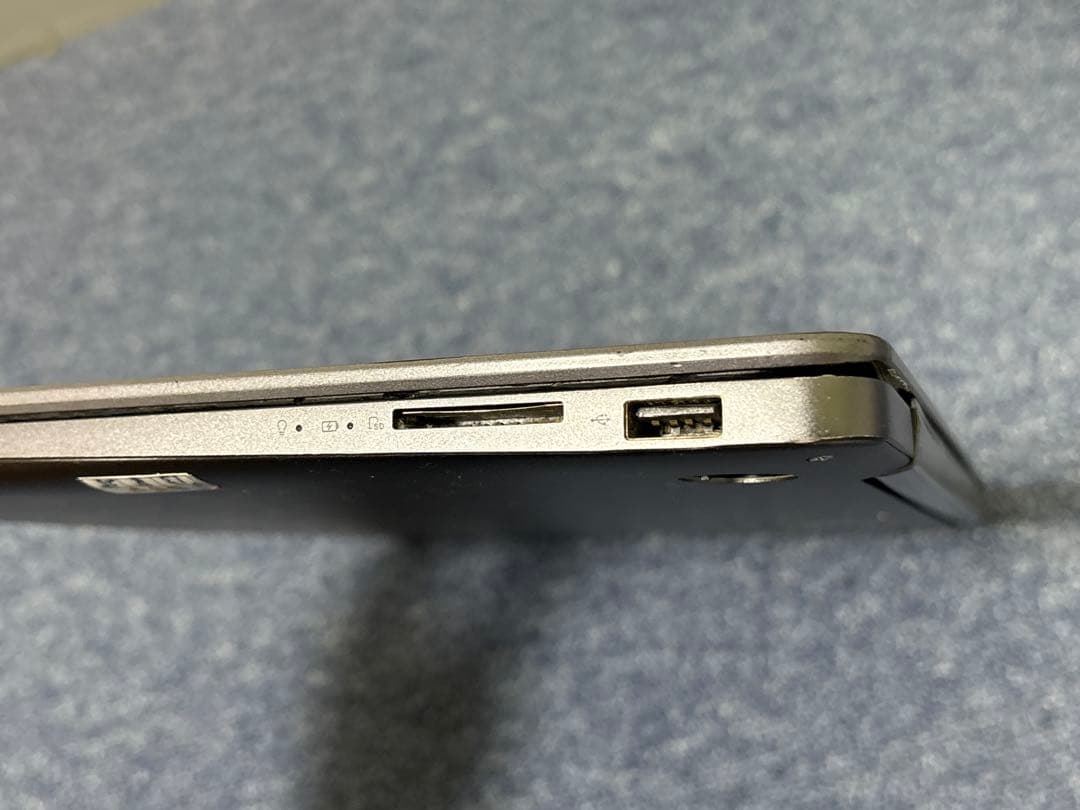 ASUS ZenBook UX430UNR ノートパソコン i7 / 16GB