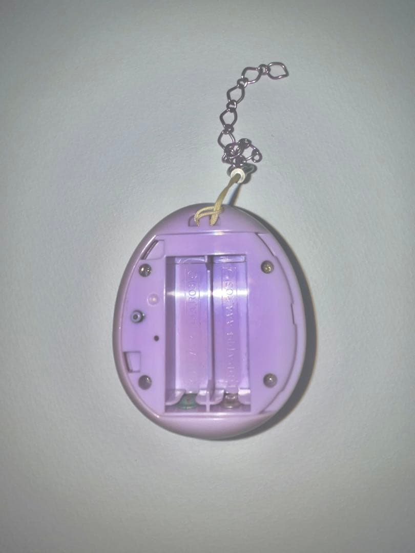 たまごっち4U +パープル、4U +カスタムカバー付き