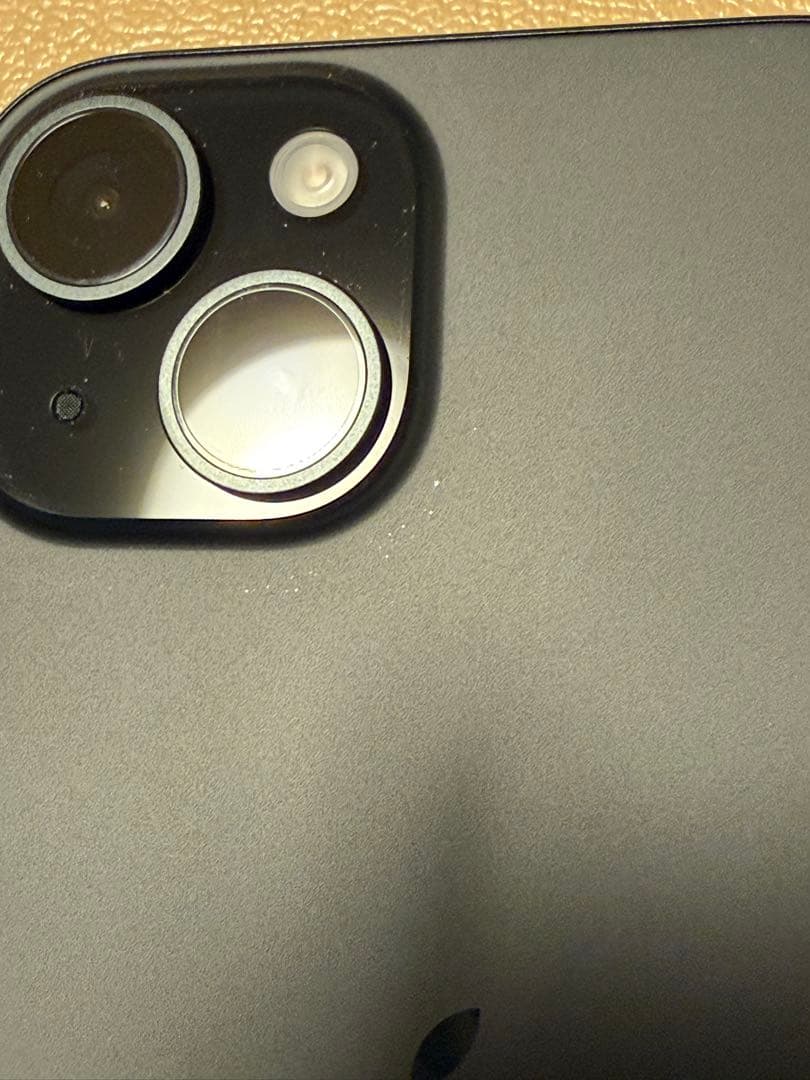 【美品】Apple iPhone15 ブラック128gb SIMフリー