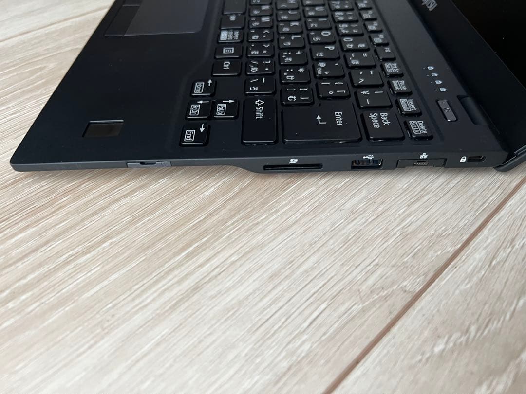 【美品・即使用可】第10世代 i7 富士通 LIFEBOOK U9310/D