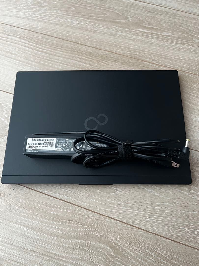 【美品・即使用可】第10世代 i7 富士通 LIFEBOOK U9310/D