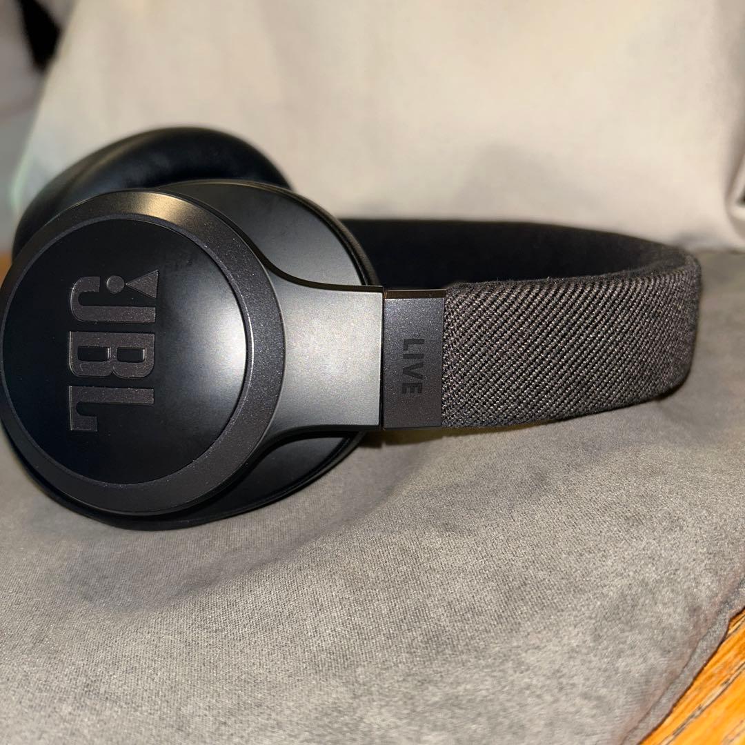 ヘッドホン JBL LIVE 770 NC