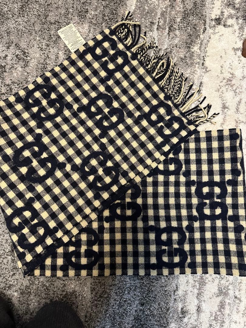GUCCI チェック柄マフラー ネイビー/ベージュ