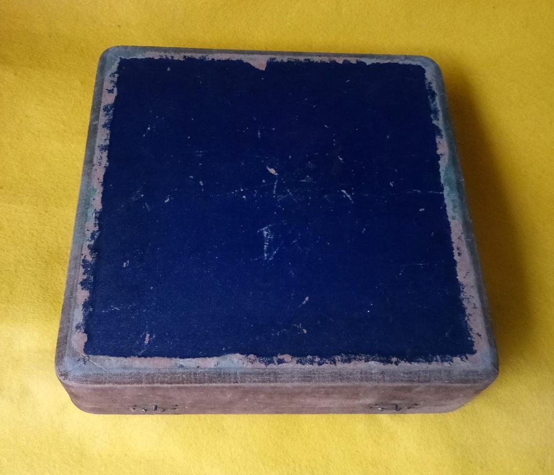 昭和5年4月6日の乗馬会　将校乙班競技　第2等賞の賞品