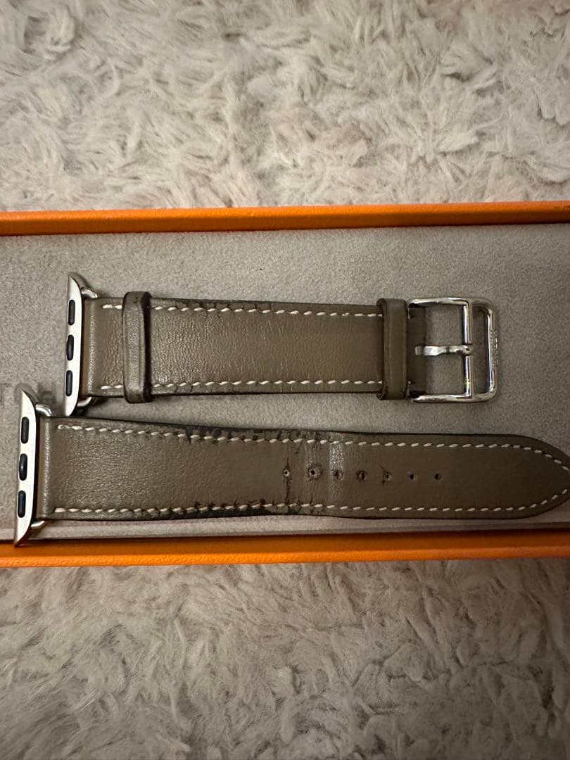 Apple Watch エルメス　エトゥープ　アップル　HERMES