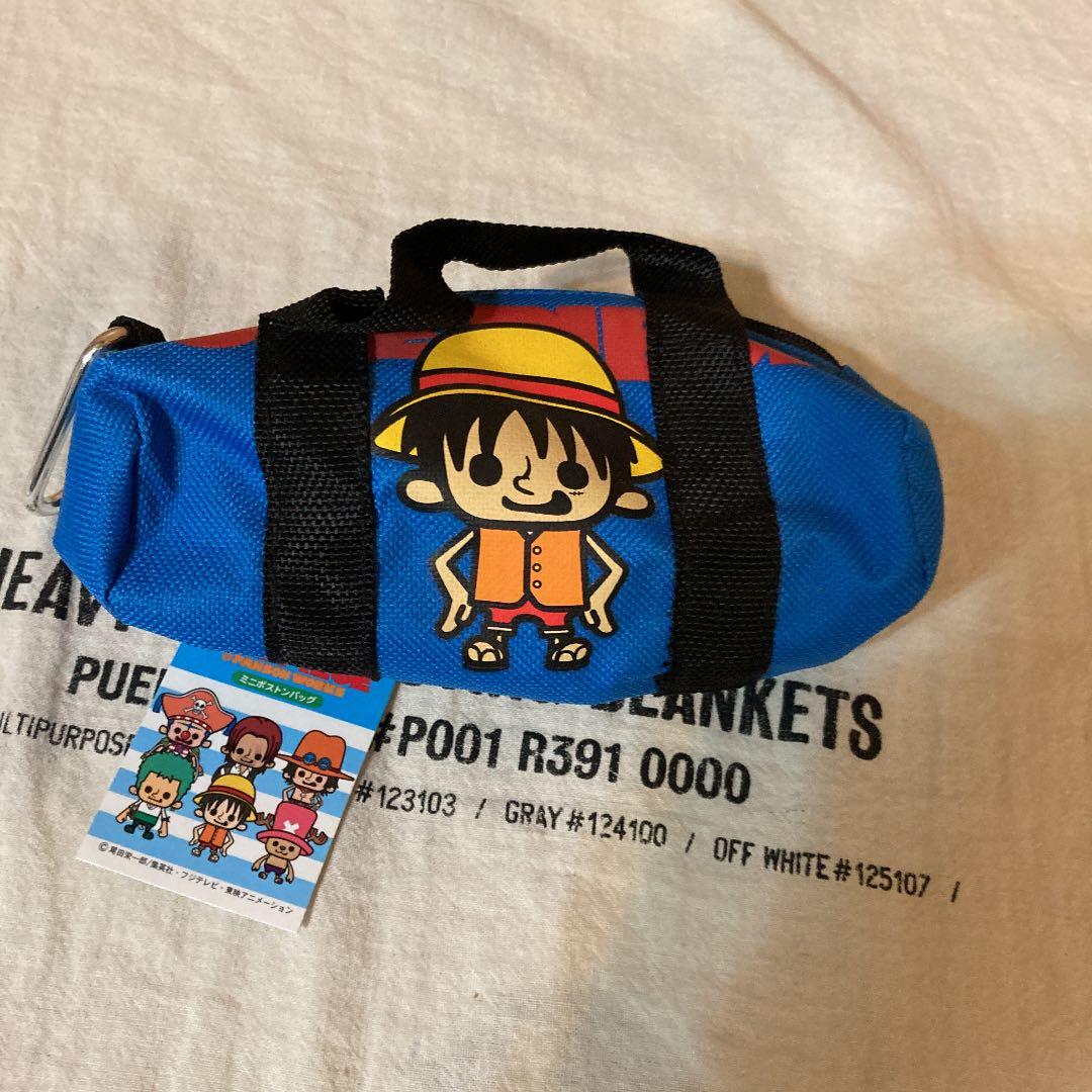 ミニボストン　ポーチ　ワンピース　新品未使用　ルフィ　青　カラビナ付き