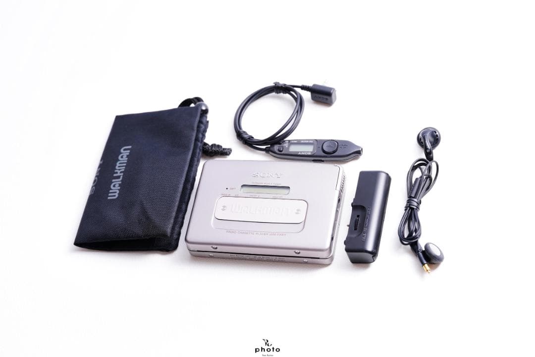 SONY WALKMAN ラジオ カセット WM-FX811 チタングレー