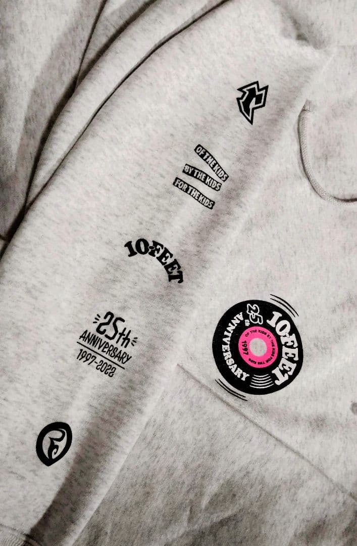 10-FEETXRUDIE'S ROLLING CRADLE　パーカー（XXL）