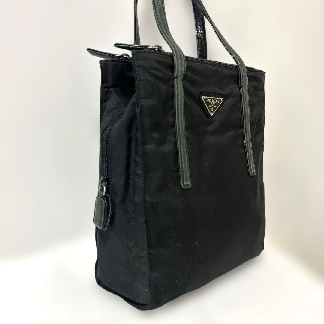 タ*マ様 PRADA ブラック ハンドバッグ　プラダ　縦長　トートバック