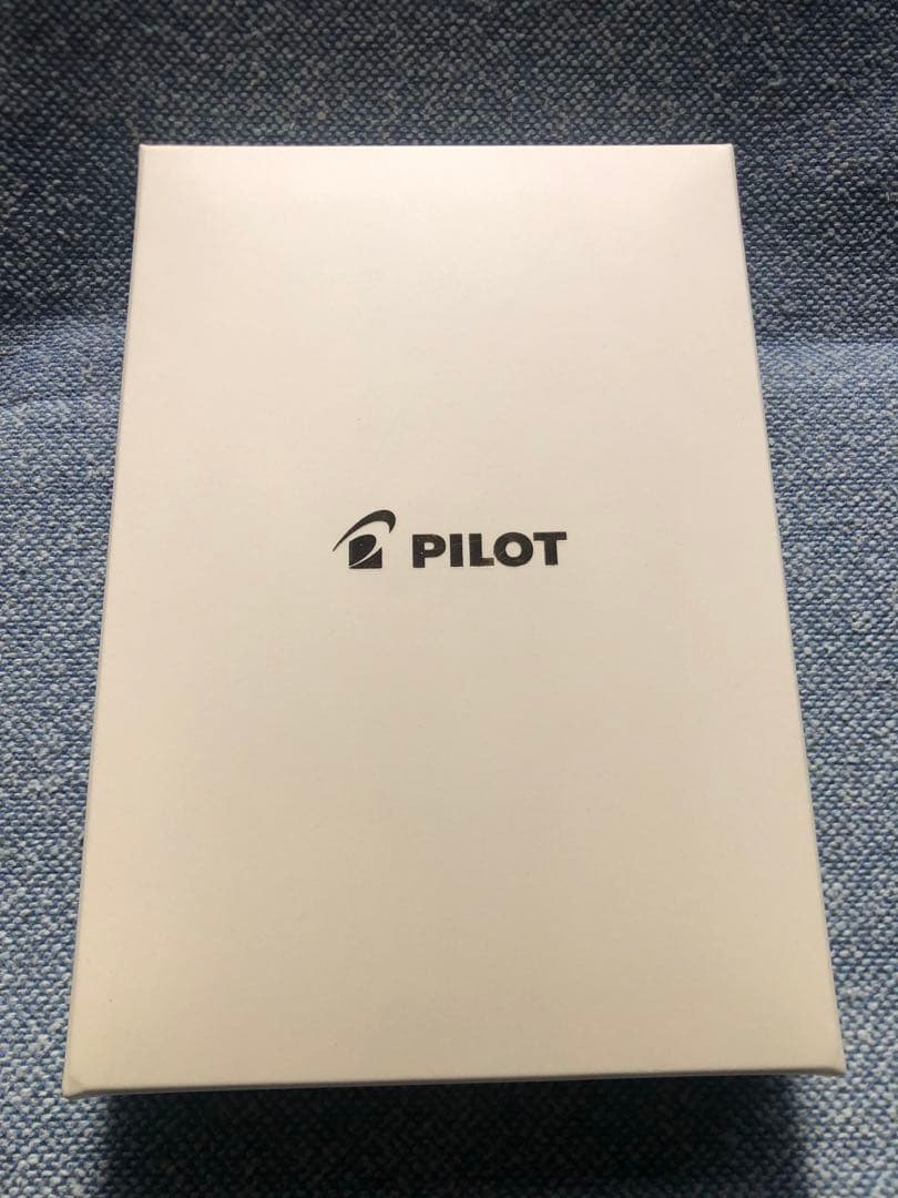 PILOT パイロット 万年筆 レディホワイト 桜 サクラ　中字 M